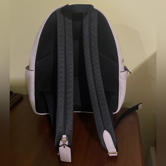 Coach Court Backpack - Picture 2 of 10